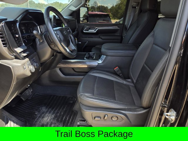 Used 2025 Chevrolet Silverado 2500 LTZ w/ Trail Boss Package AWD/4WD image 26