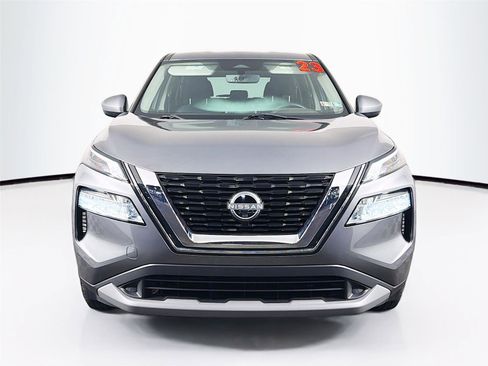 Used 2023 Nissan Rogue SV AWD/4WD image 2