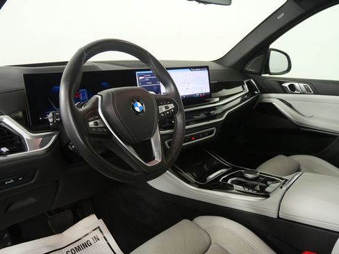 Certified 2025 BMW X5 xDrive40i image 13