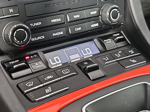 Used 2018 Porsche 911 GT3 RWD image 20