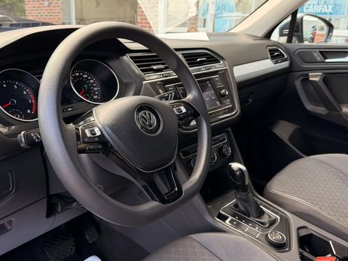 Used 2021 Volkswagen Tiguan S AWD/4WD image 9