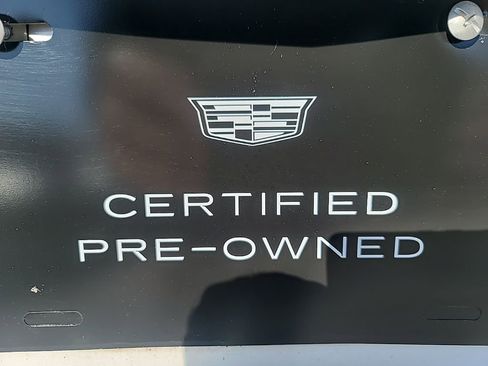 Certified 2022 Cadillac XT5 Luxury image 7