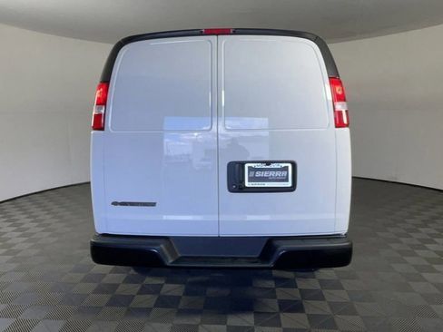 New 2025 Chevrolet Express 2500 Work Van w/ Driver Convenience Package image 5