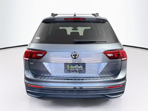 Used 2024 Volkswagen Tiguan SE AWD/4WD image 7