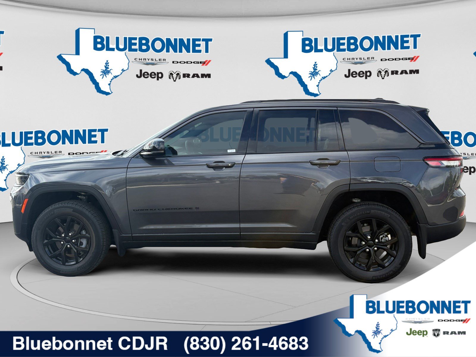 New 2026 Jeep Grand Cherokee Altitude AWD/4WD image 8