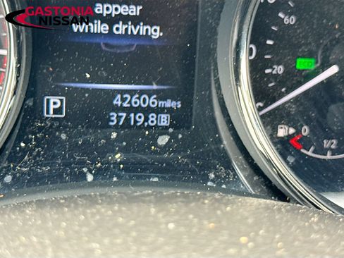Used 2016 Nissan Rogue S w/ Appearance Package FWD image 15