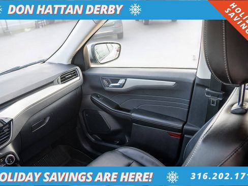 Used 2022 Ford Escape SEL image 13