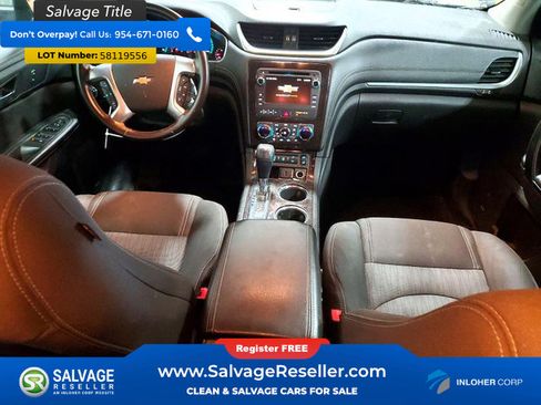 Used 2017 Chevrolet Traverse LT AWD/4WD image 11