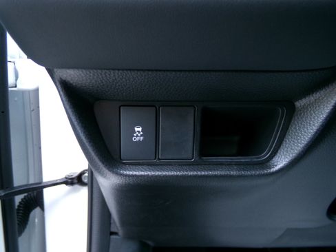 New 2026 Honda HR-V Sport image 18