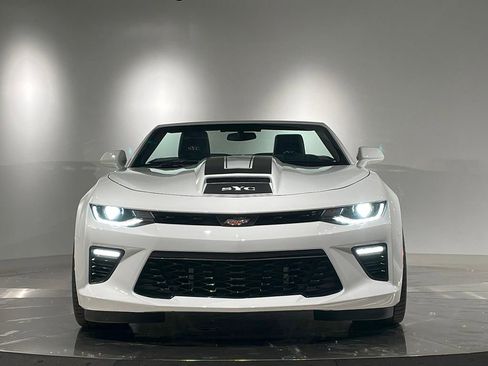 Used 2018 Chevrolet Camaro SS image 20