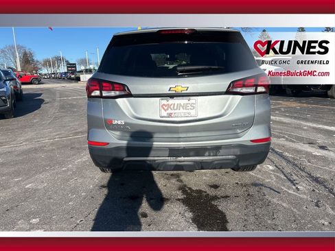 Used 2024 Chevrolet Equinox LT image 9
