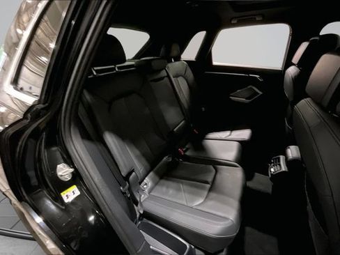 Used 2022 Audi Q3 2.0T Premium w/ Convenience Package AWD/4WD image 27