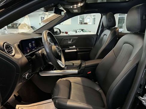 Certified 2024 Mercedes-Benz GLA 250 4MATIC image 18