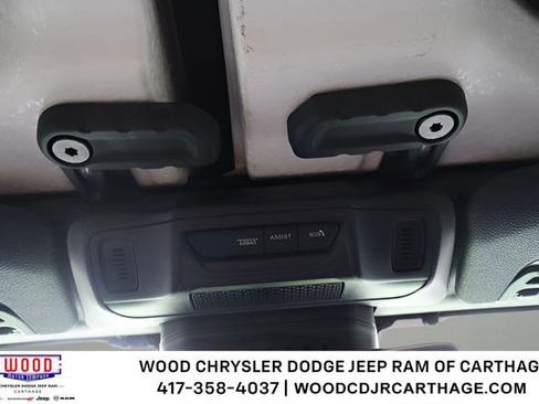 Used 2025 Jeep Gladiator Rubicon AWD/4WD image 23