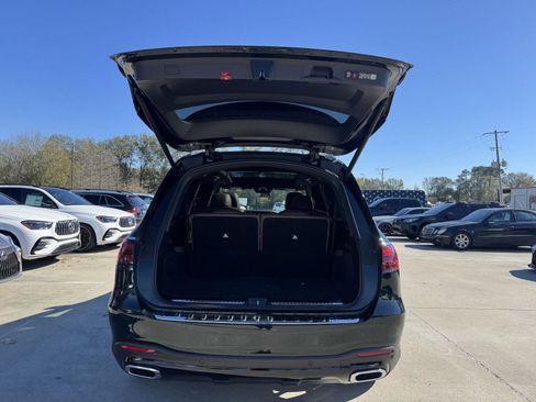 Certified 2025 Mercedes-Benz GLS 450 4MATIC image 23