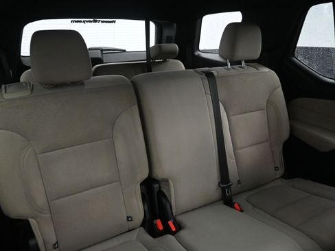 Certified 2023 Chevrolet Traverse LS image 24