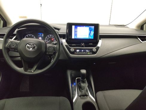 Used 2024 Toyota Corolla LE image 22