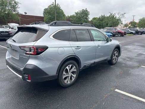 Used 2021 Subaru Outback Limited AWD/4WD image 3