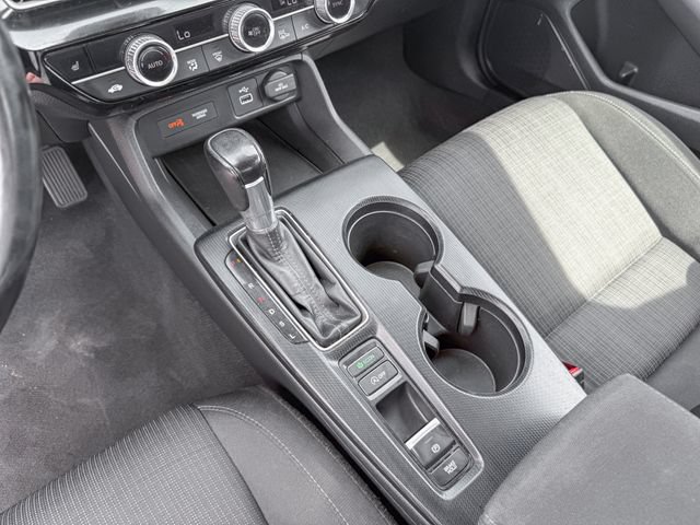 Used 2022 Honda Civic EX image 16
