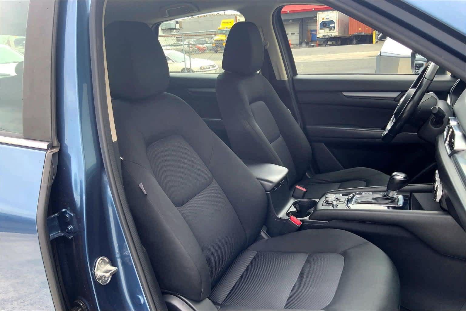 Used 2019 MAZDA CX-5 Sport FWD image 13
