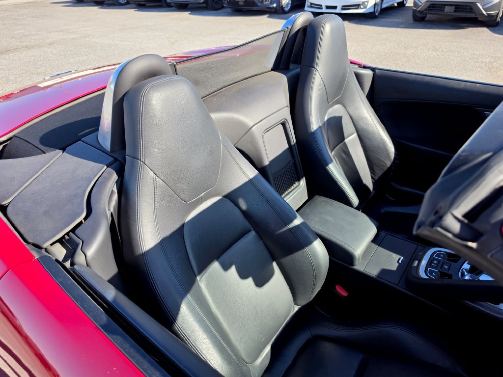 Used 2015 Jaguar F-TYPE Convertible RWD image 21