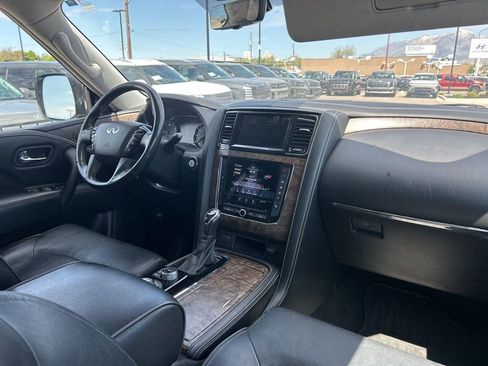Used 2021 INFINITI QX80 Premium Select w/ All-Season Package AWD/4WD image 12