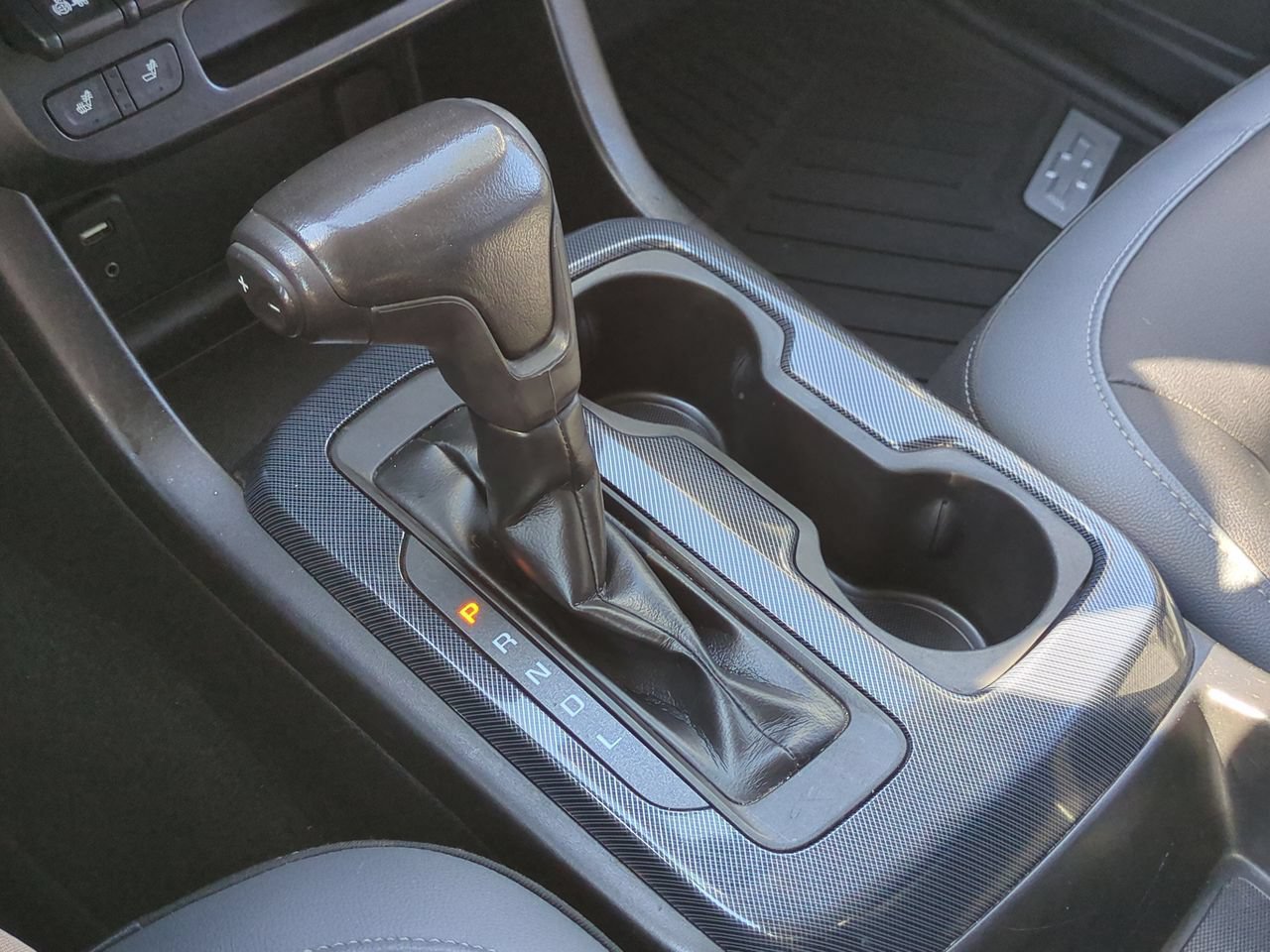 Used 2018 Chevrolet Colorado Z71 AWD/4WD image 16
