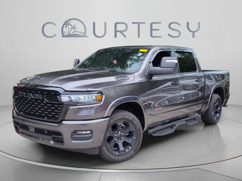 Used 2025 RAM 1500 Big Horn AWD/4WD image 1