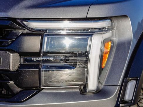 Used 2024 Ford F150 Raptor image 5