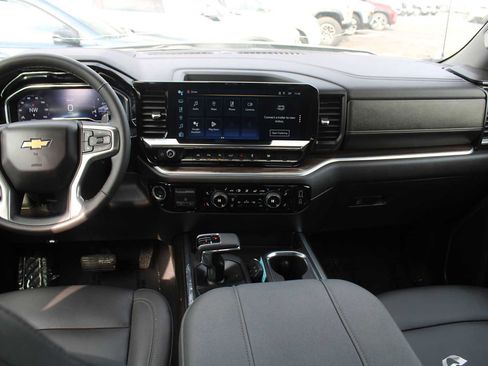 Certified 2025 Chevrolet Silverado 1500 LT w/ Safety Package image 9