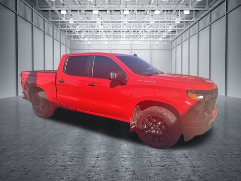 Used 2023 Chevrolet Silverado 1500 Custom AWD/4WD image 8