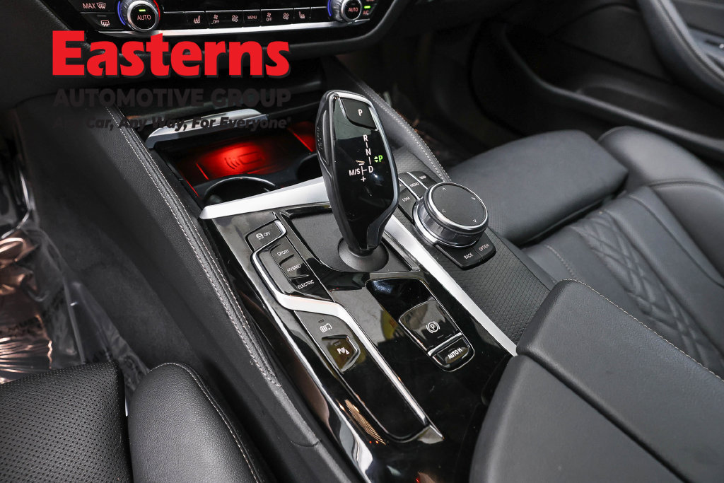 Used 2023 BMW 530e w/ M Sport Package RWD image 14