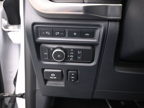 Used 2022 Ford F150 Raptor w/ Equipment Group 801A High AWD/4WD image 11