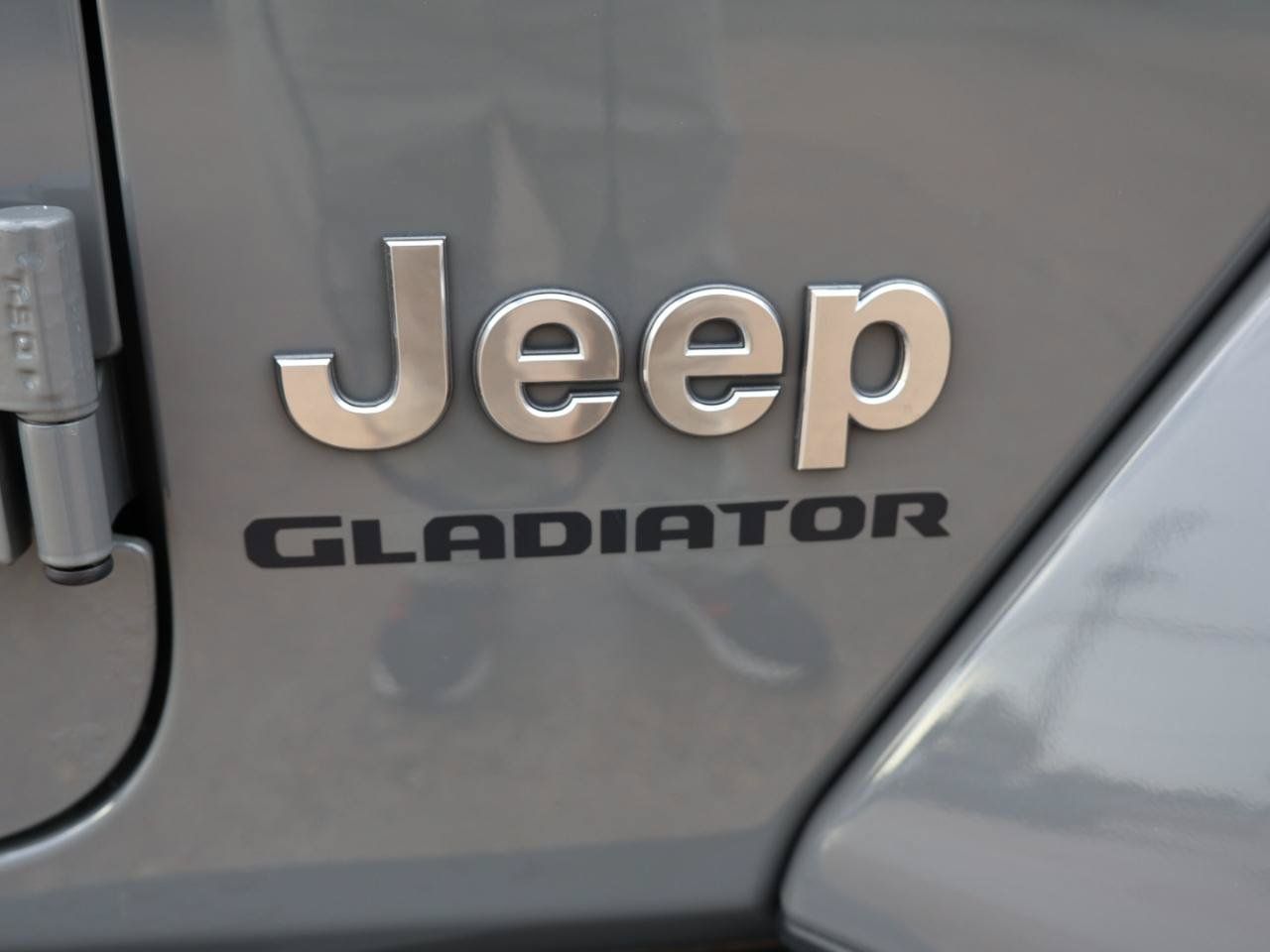 Used 2021 Jeep Gladiator Overland w/ Popular Equipment Package AWD/4WD image 19