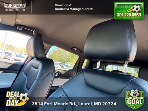 Used 2025 Jeep Compass Limited AWD/4WD image 17