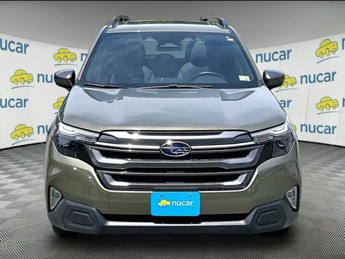 Used 2025 Subaru Forester Premium AWD/4WD image 3