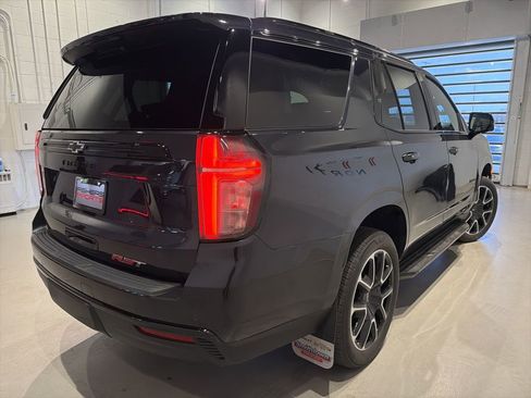 Used 2024 Chevrolet Tahoe RST w/ Luxury Package image 5