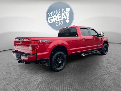 Used 2020 Ford F350 Lariat image 3