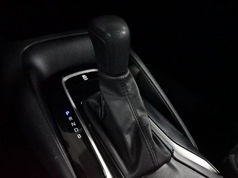 Used 2024 Toyota Corolla LE FWD image 21
