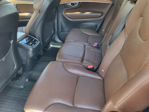 Certified 2023 Volvo XC90 B6 Plus w/ Protection Package Premier AWD/4WD image 24