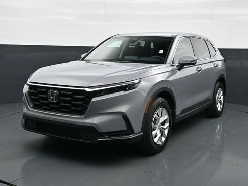 Used 2025 Honda CR-V LX image 3