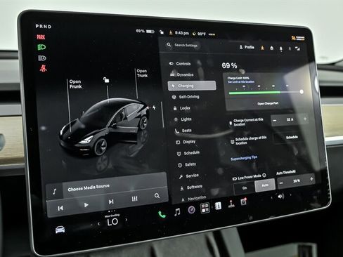 Used 2023 Tesla Model 3 Standard Range RWD image 26