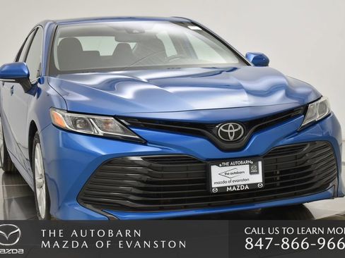 Used 2019 Toyota Camry LE w/ Convenience Package image 11
