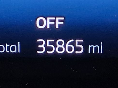 Certified 2023 BMW 740i w/ Parking Assistance Package image 23