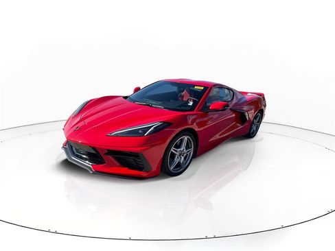 Used 2023 Chevrolet Corvette Stingray Coupe w/ Z51 Performance Package image 3