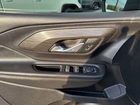 Used 2019 GMC Terrain SLT image 11