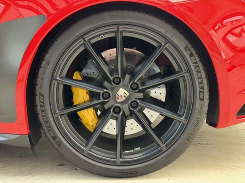 Used 2018 Porsche 911 Carrera GTS image 18