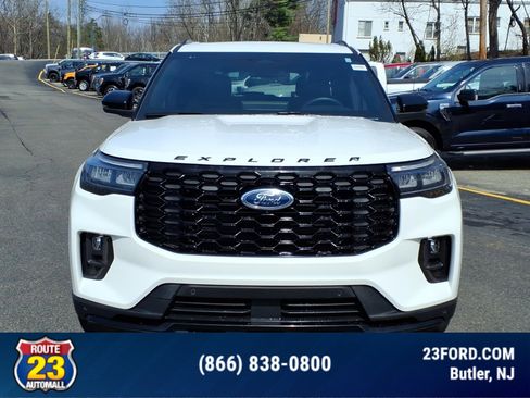 Certified 2025 Ford Explorer ST-Line w/ Premium Package AWD/4WD image 2