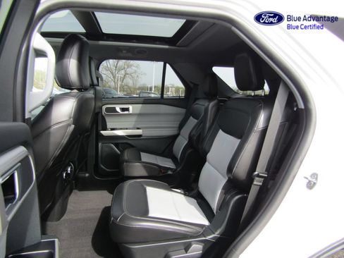 Certified 2023 Ford Explorer XLT w/ Equipment Group 202A AWD/4WD image 22