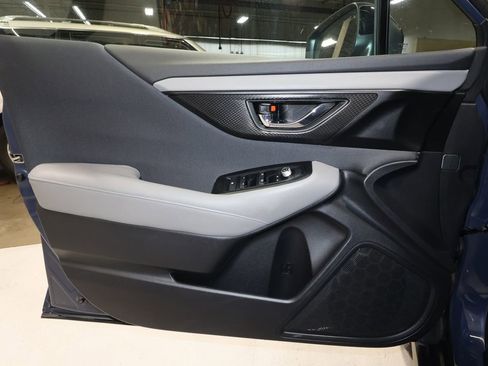 Used 2025 Subaru Outback Premium image 22